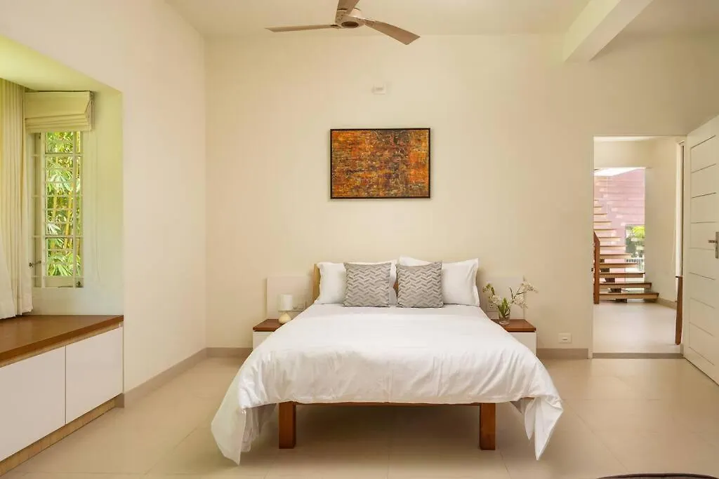 Premium 5 Bedroom Full Pool Villa By Lake Close To Vagamon Muttam  India
