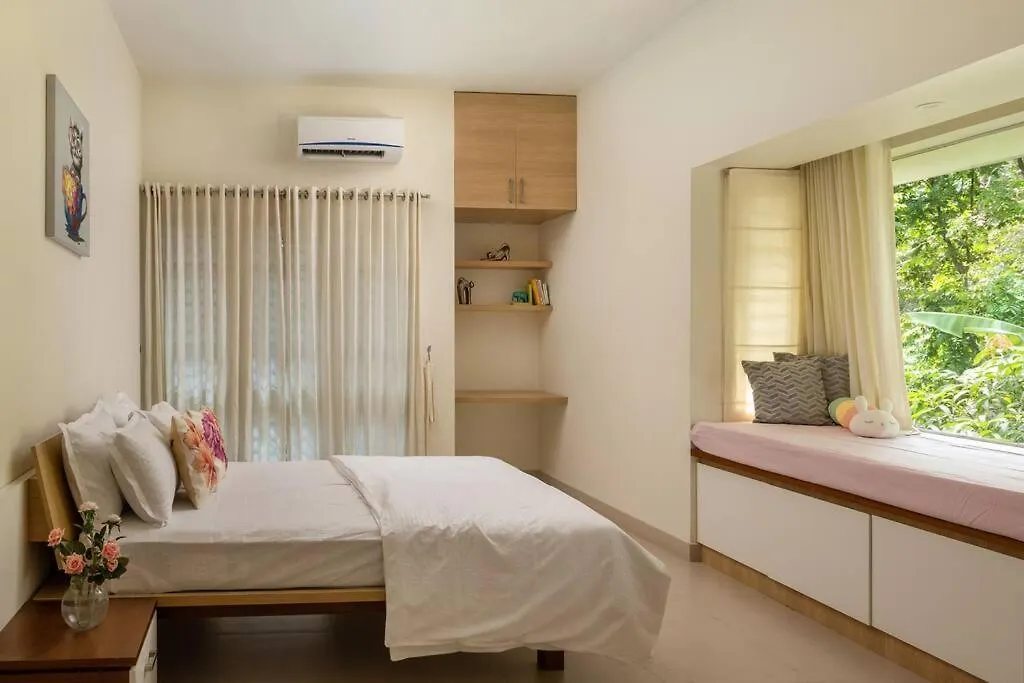 Premium 5 Bedroom Full Pool Villa By Lake Close To Vagamon Muttam
