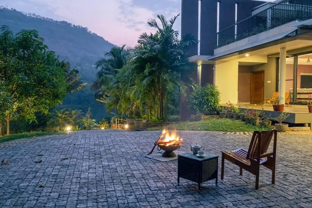 Premium 5 Bedroom Full Pool Villa By Lake Close To Vagamon Muttam